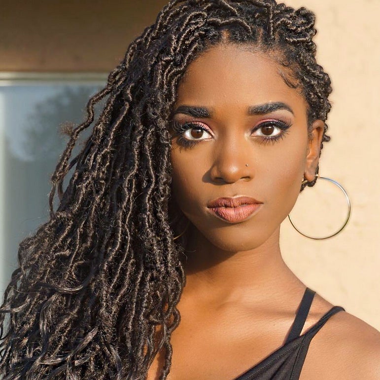 23 Beautiful Black Women Who Will Make You Want Goddess Locs
